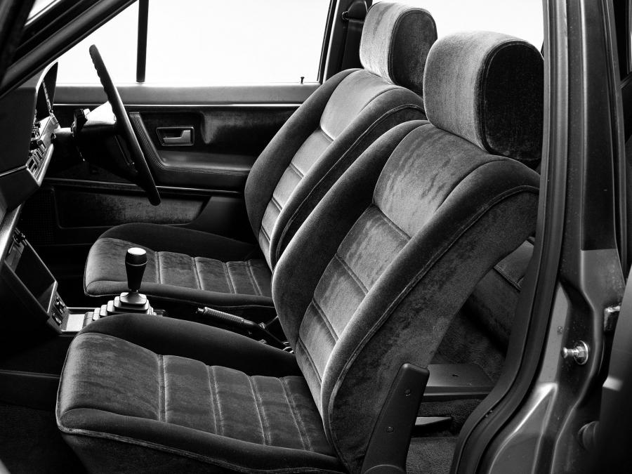  Volkswagen Santana 1984 года  (JP) (фото 4 из 6)